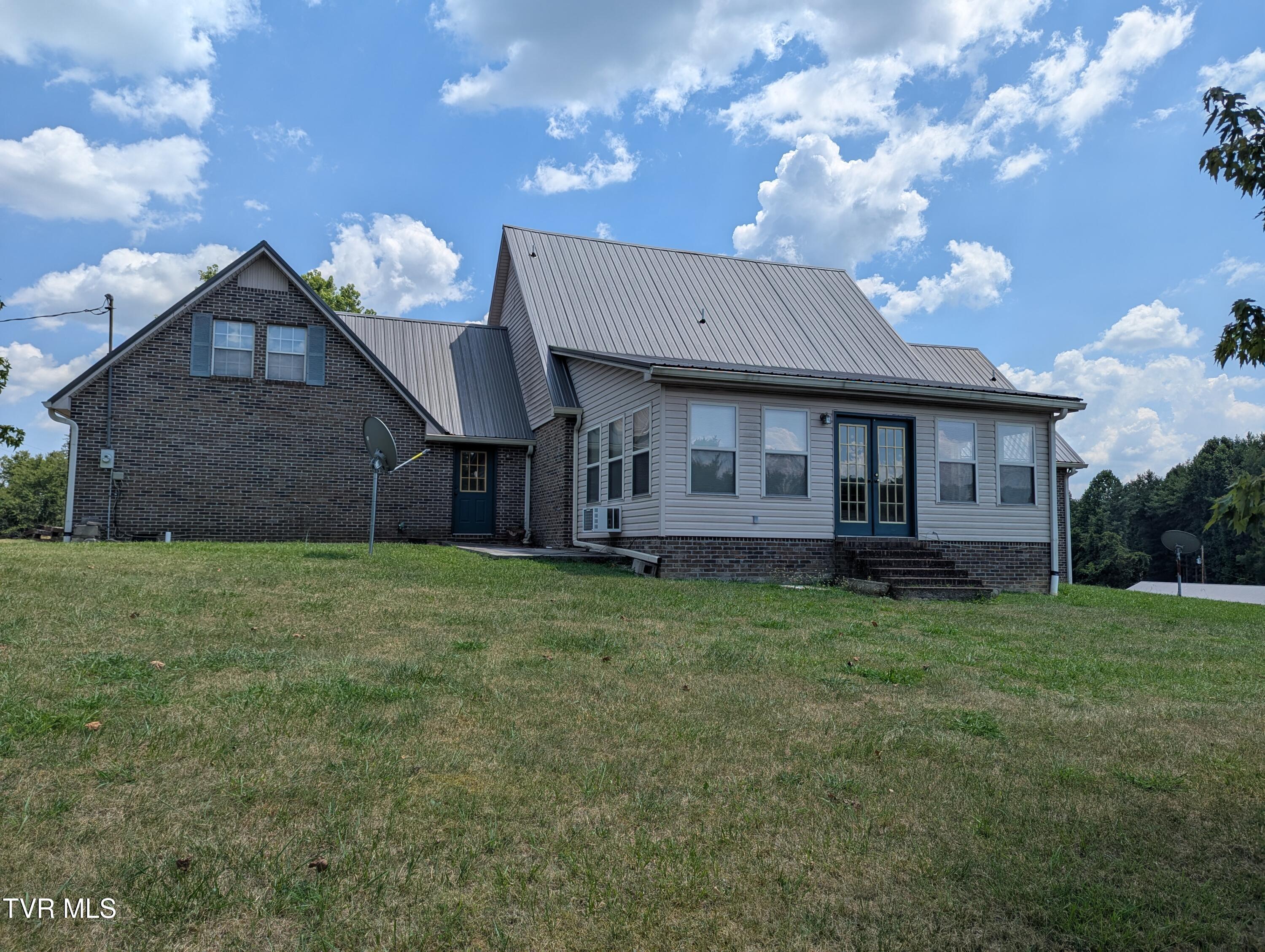 1473 Oasis Road Bulls Gap, TN 37711 - Photo 8 of 143 PXL_20250706_185345355