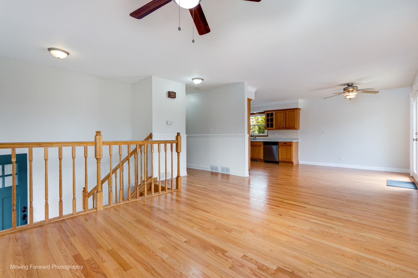 106 Crescent Road Fox River Grove, IL 60021 - Photo 2 of 34