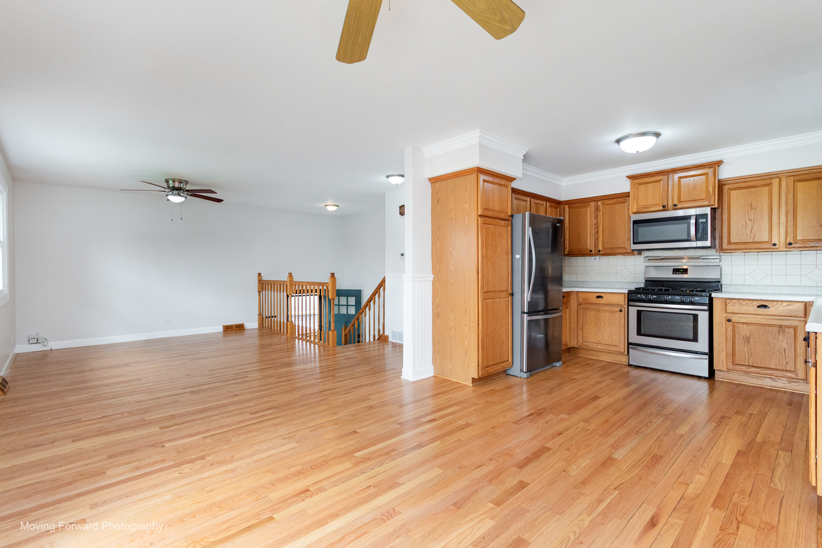 106 Crescent Road Fox River Grove, IL 60021 - Photo 3 of 34