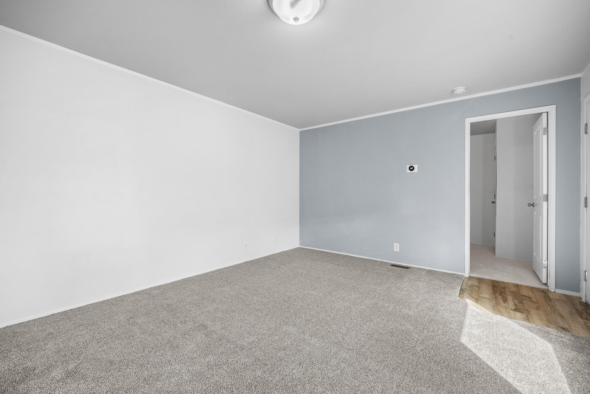 61292 Parrell Road, Unit 31 Bend, OR 97702 - Photo 6 of 11 _E0A8161