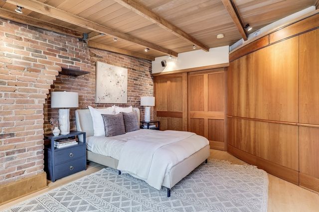 $3,250,000 | 343 Commercial Street, Unit 602, Boston, MA 02109