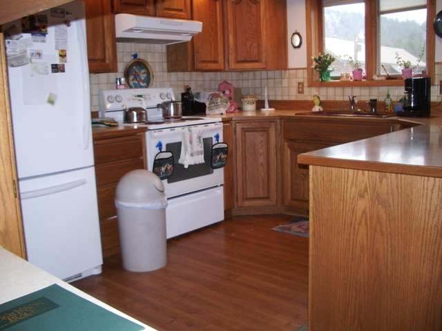 4690 Ranch Road Deer Park, WA 99006 - Photo 3 of 9