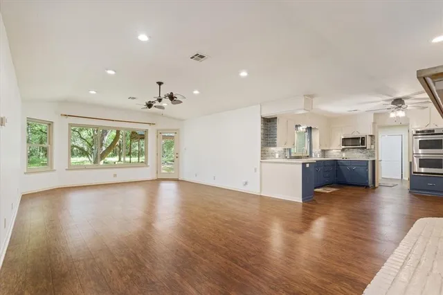 $599,900 | 4732 Baylor Camp Road, Crawford, TX 76638