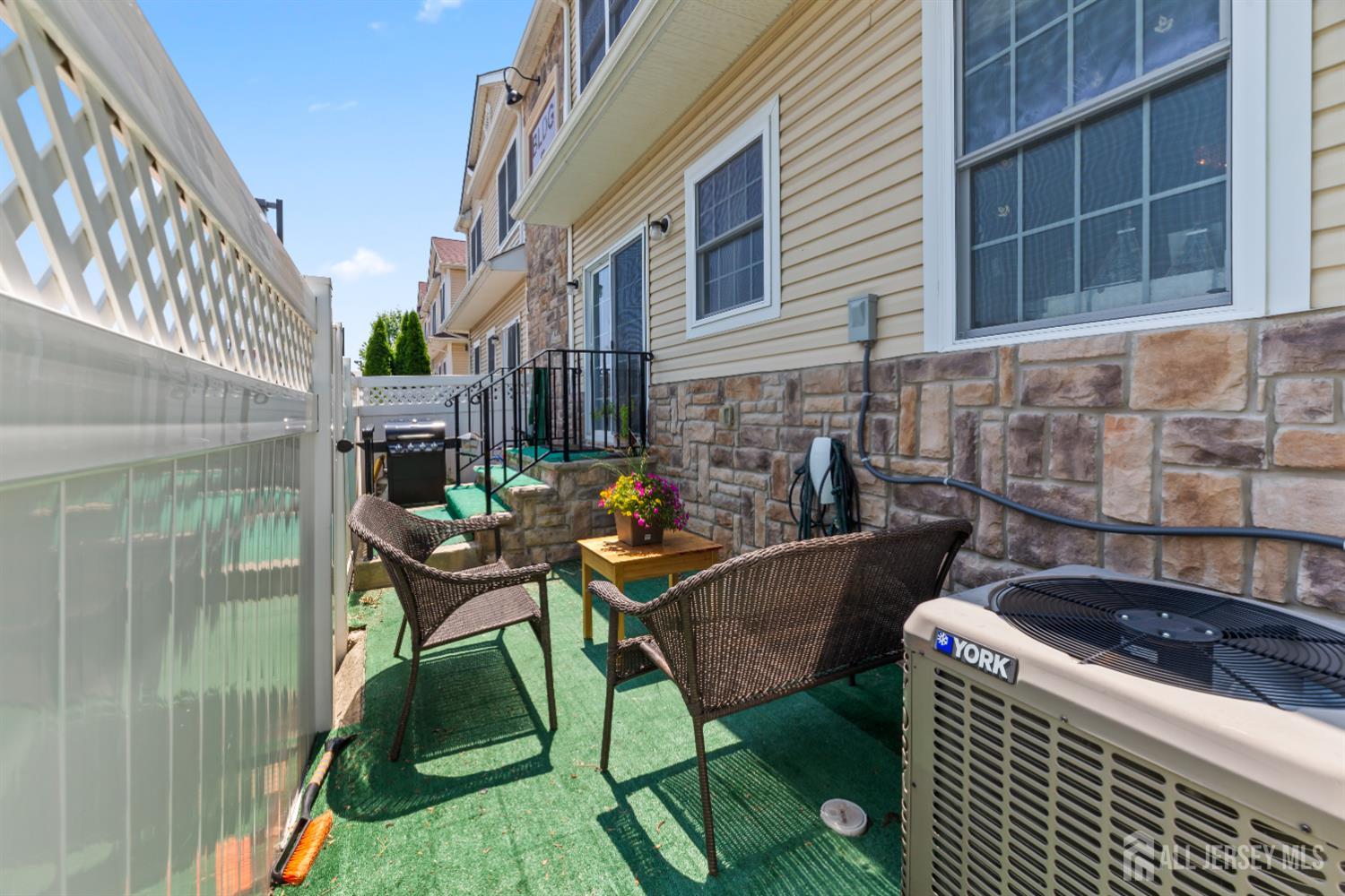 32 Cinder Road, Unit 22 Edison, NJ 08820 - Photo 33 of 42