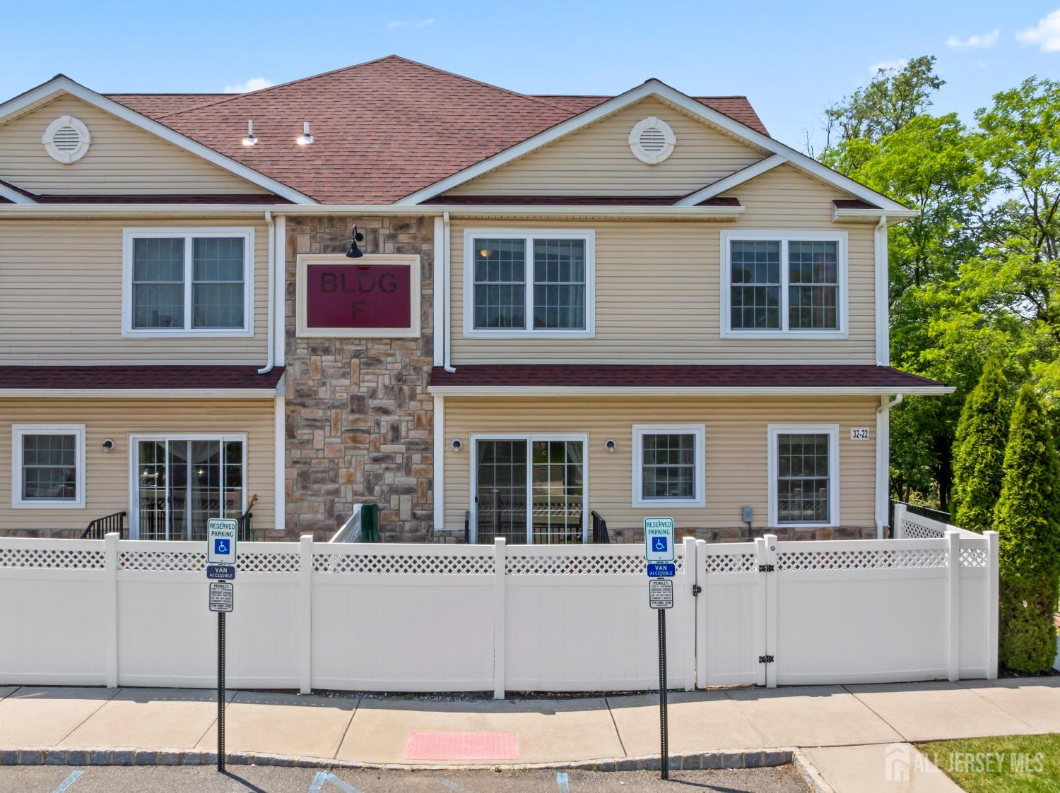 32 Cinder Road, Unit 22 Edison, NJ 08820 - Photo 34 of 42