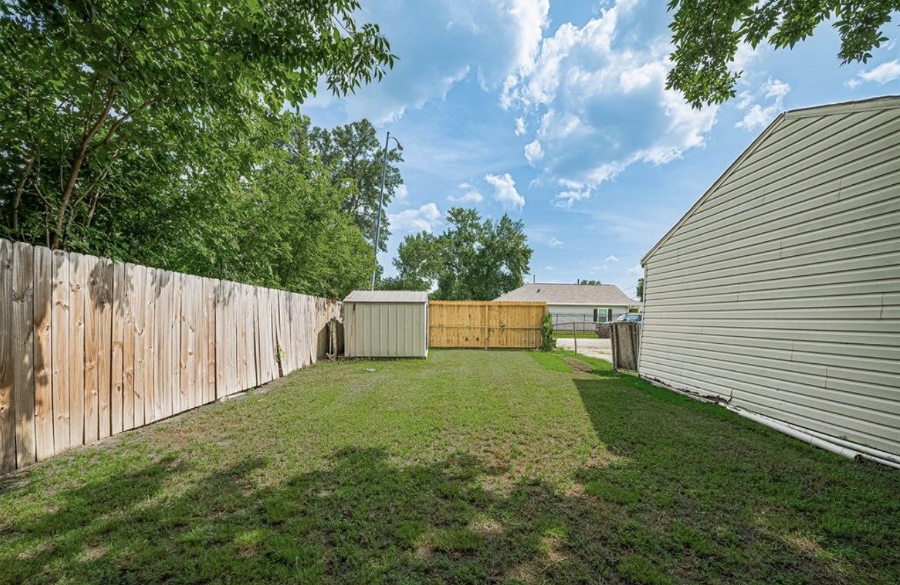 6741 Goforth Street Houston, TX 77021 - Photo 5 of 8