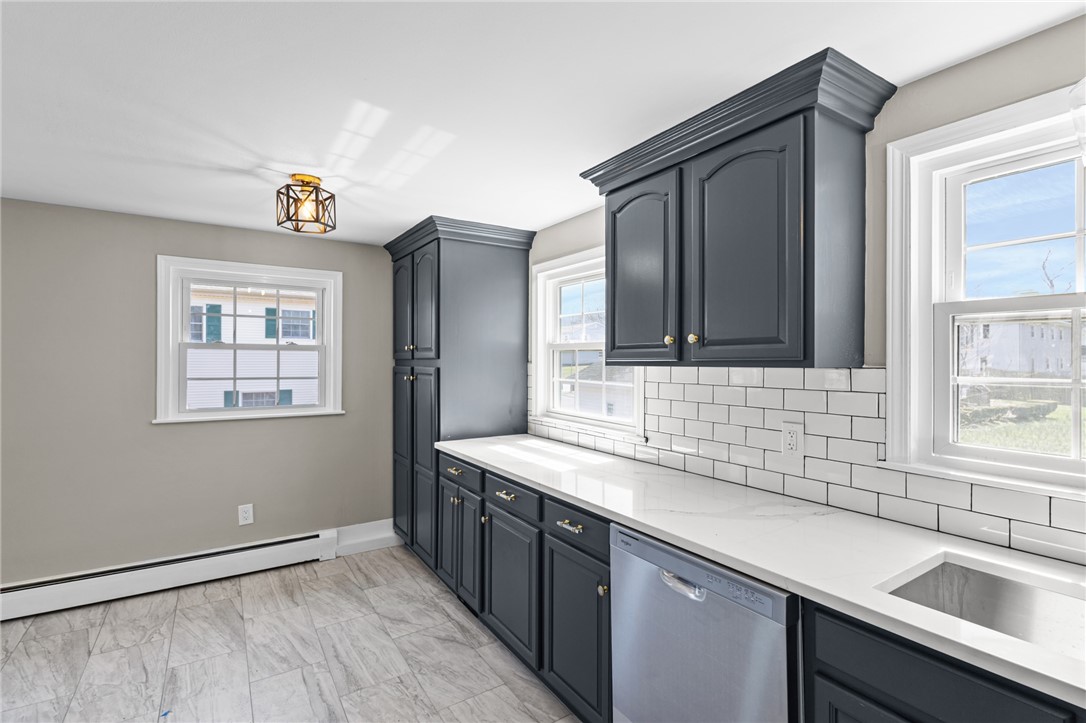 92 Star Avenue Woonsocket, RI 02895 - Photo 7 of 32