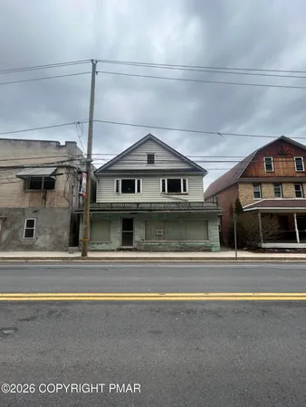 a view of pool and yard
