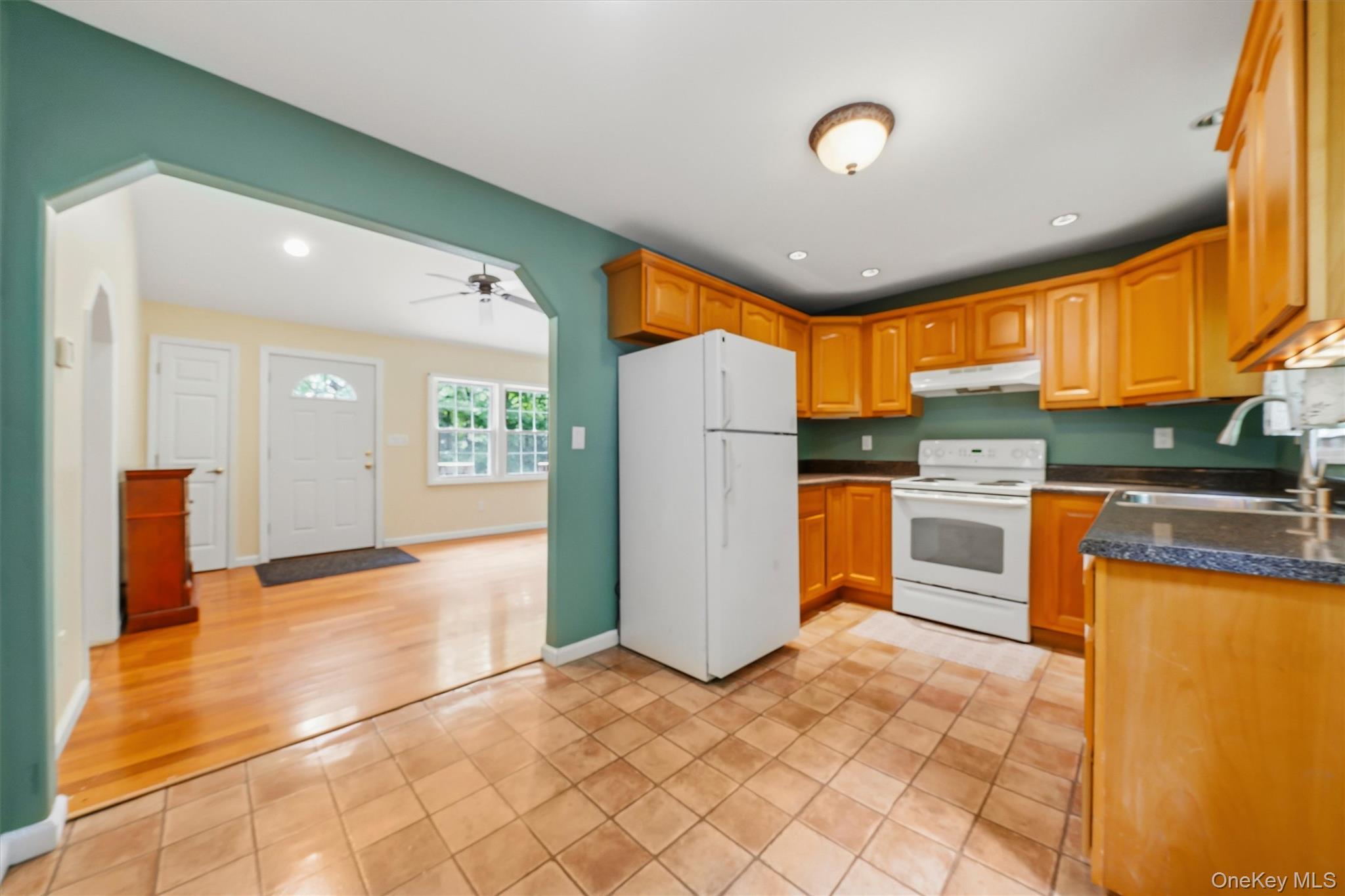 44 Cooper Road Monroe, NY 10950 - Photo 3 of 18