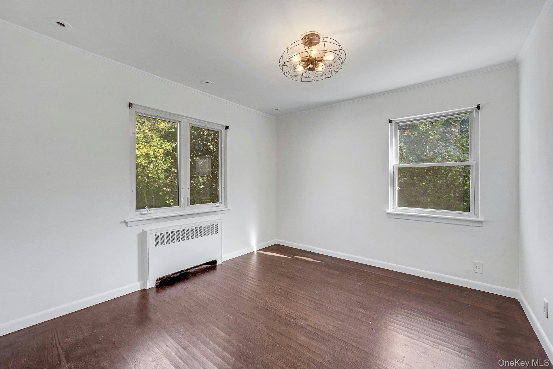 13 Colonial Road Scarsdale, NY 10583 - Photo 15 of 33 2nd bedroom on first floor