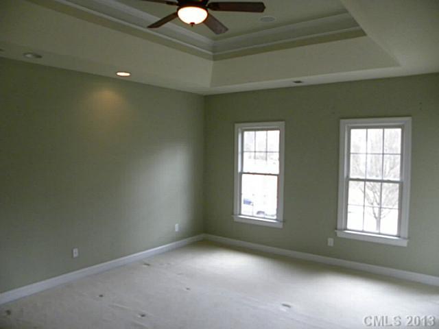 16519 Turtle Point Road Charlotte, NC 28278 - Photo 8 of 16 Gallery Image 8