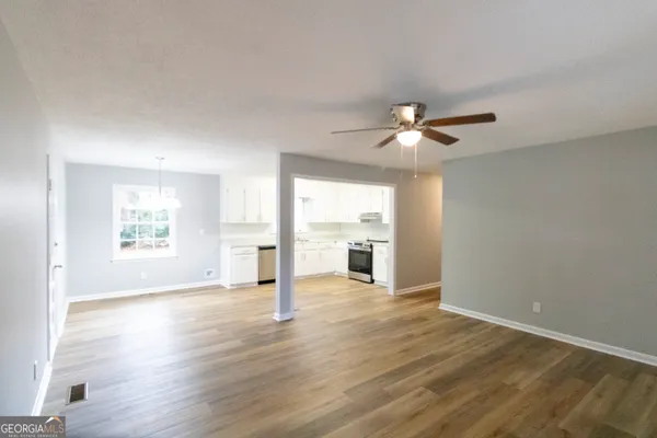 $195,999 | 94 Ravenwood Way, Warner Robins, GA 31093