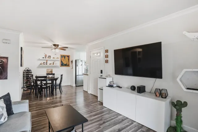 $425,000 | 1423 Graves Avenue, Unit 240, El Cajon, CA 92021