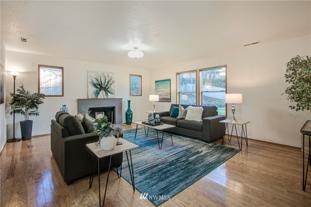23720 19th Drive Southeast Bothell, WA 98021 - Photo 14 of 35