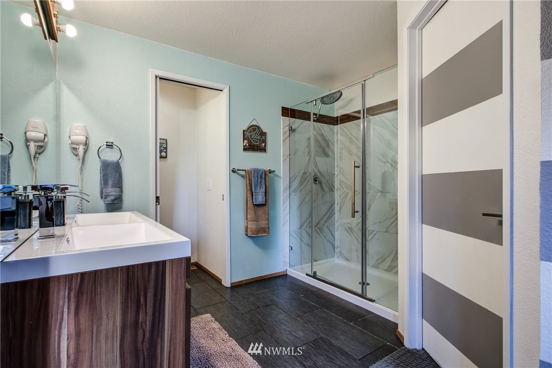 23720 19th Drive Southeast Bothell, WA 98021 - Photo 23 of 35