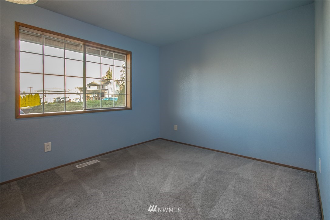 23720 19th Drive Southeast Bothell, WA 98021 - Photo 28 of 35