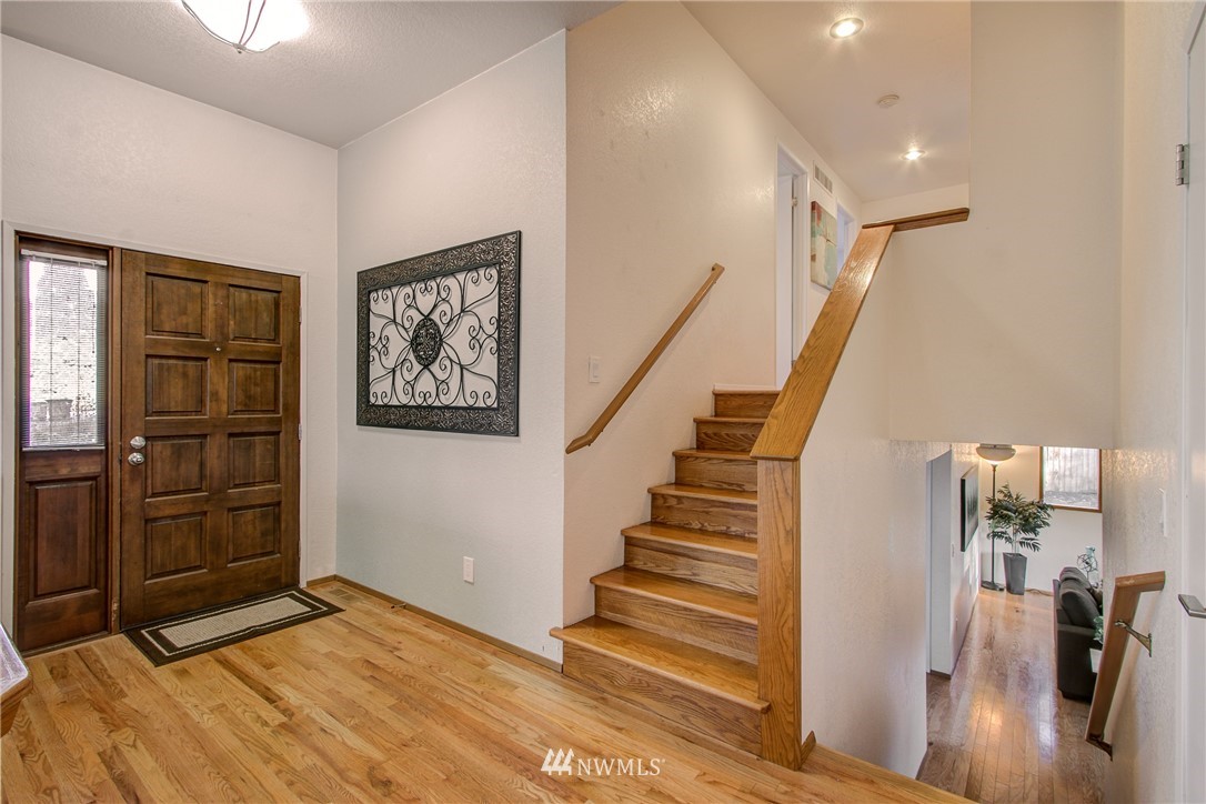 23720 19th Drive Southeast Bothell, WA 98021 - Photo 4 of 35