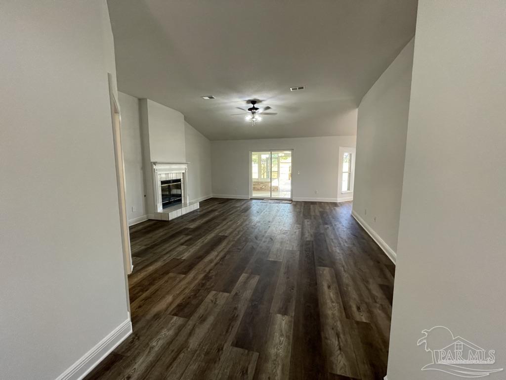 3084 Red Fern Road Cantonment, FL 32533 - Photo 5 of 39 Gallery Image 5