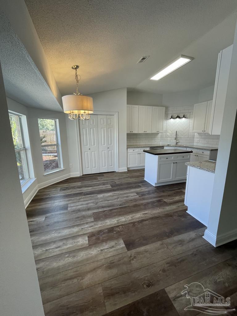 3084 Red Fern Road Cantonment, FL 32533 - Photo 9 of 39 Gallery Image 9