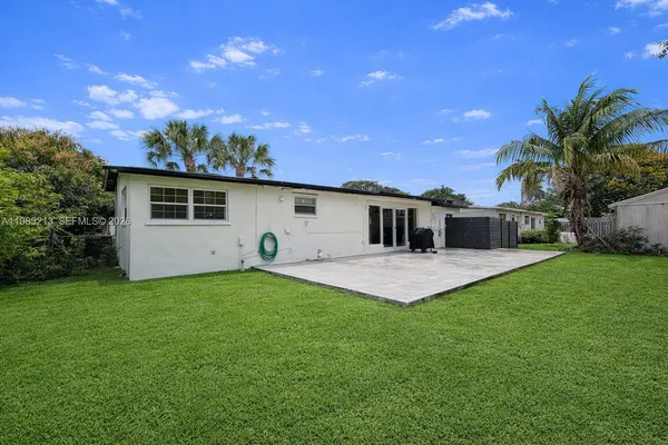 $2,800 | 6885 Northwest 14th Court, Unit 6885, Plantation, FL 33313