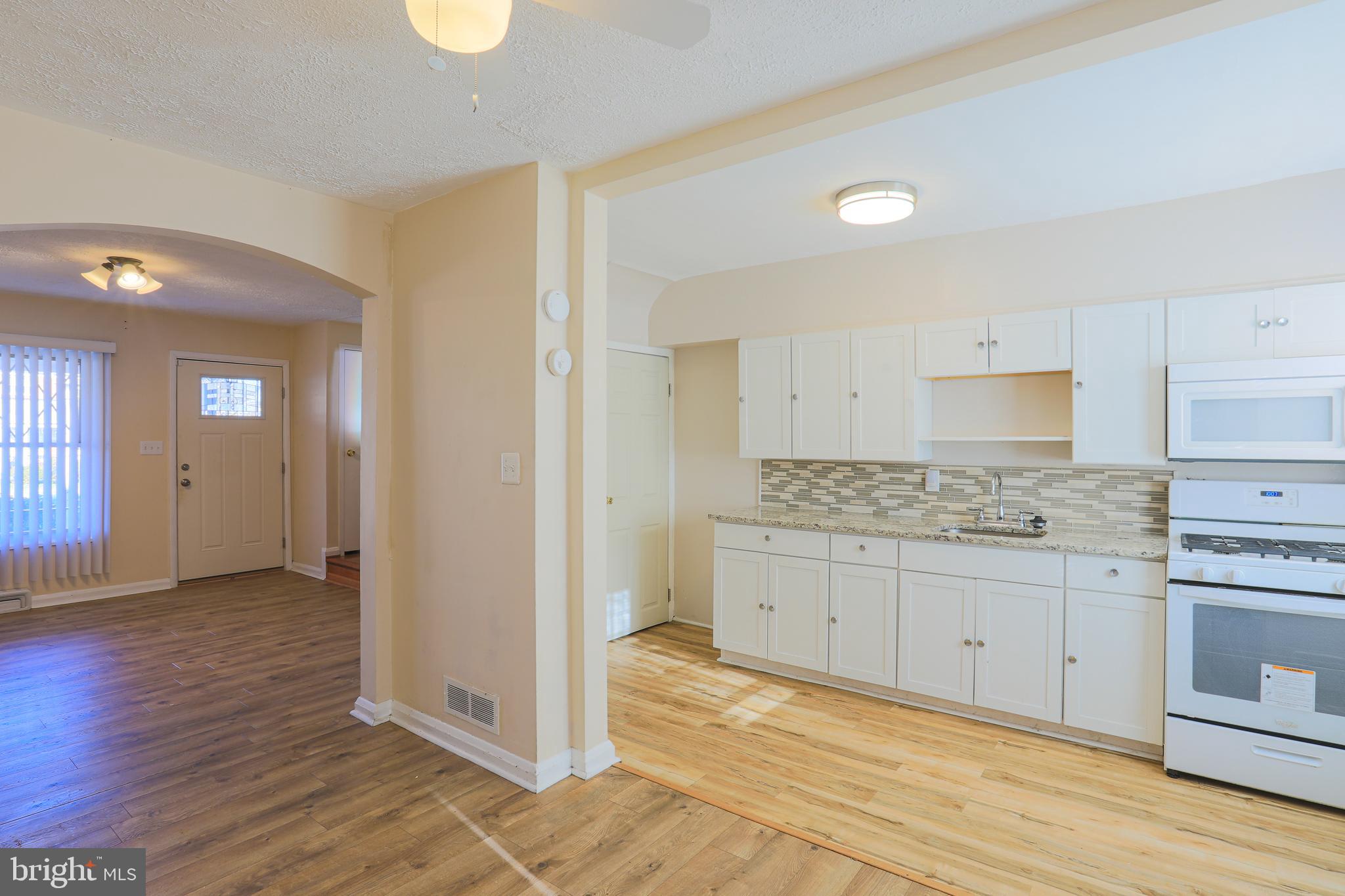 505 Queensgate Road Baltimore, MD 21229 - Photo 15 of 34