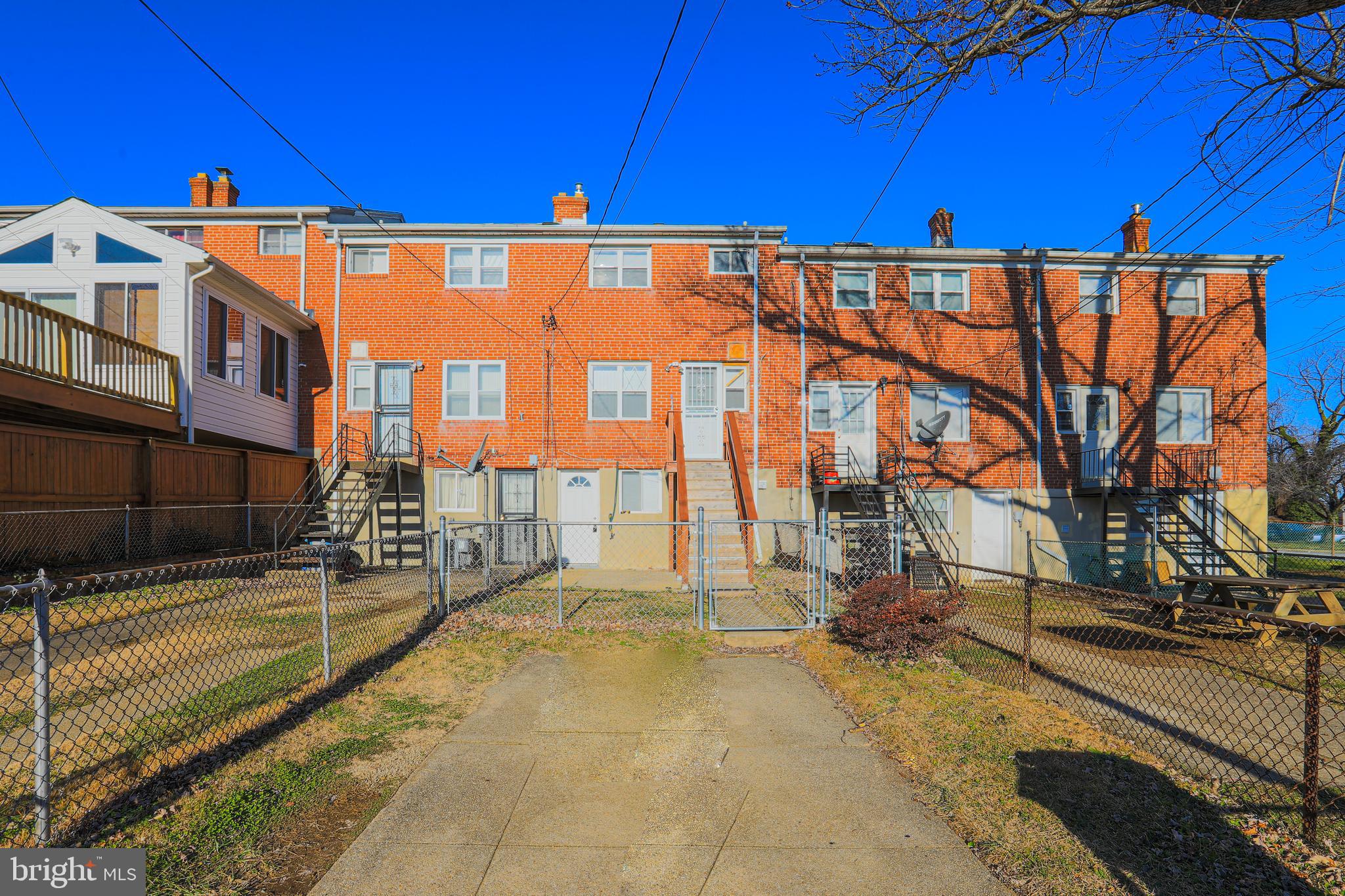 505 Queensgate Road Baltimore, MD 21229 - Photo 30 of 34
