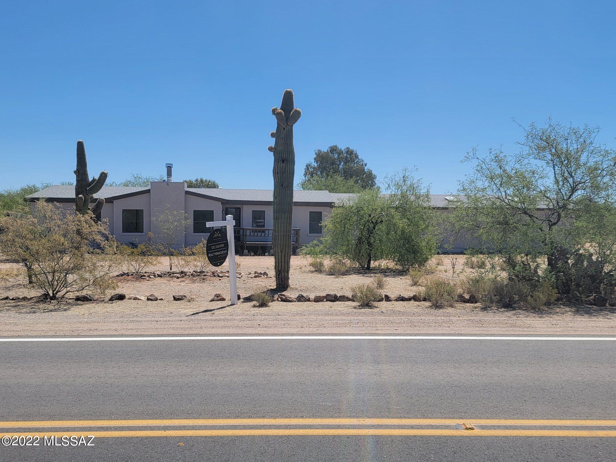 11840 North Derringer Road Marana, AZ 85653 - Photo 3 of 46