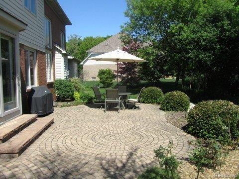 1025 Adele Court Rochester, MI 48309 - Photo 7 of 25 IMG_1930.JPG