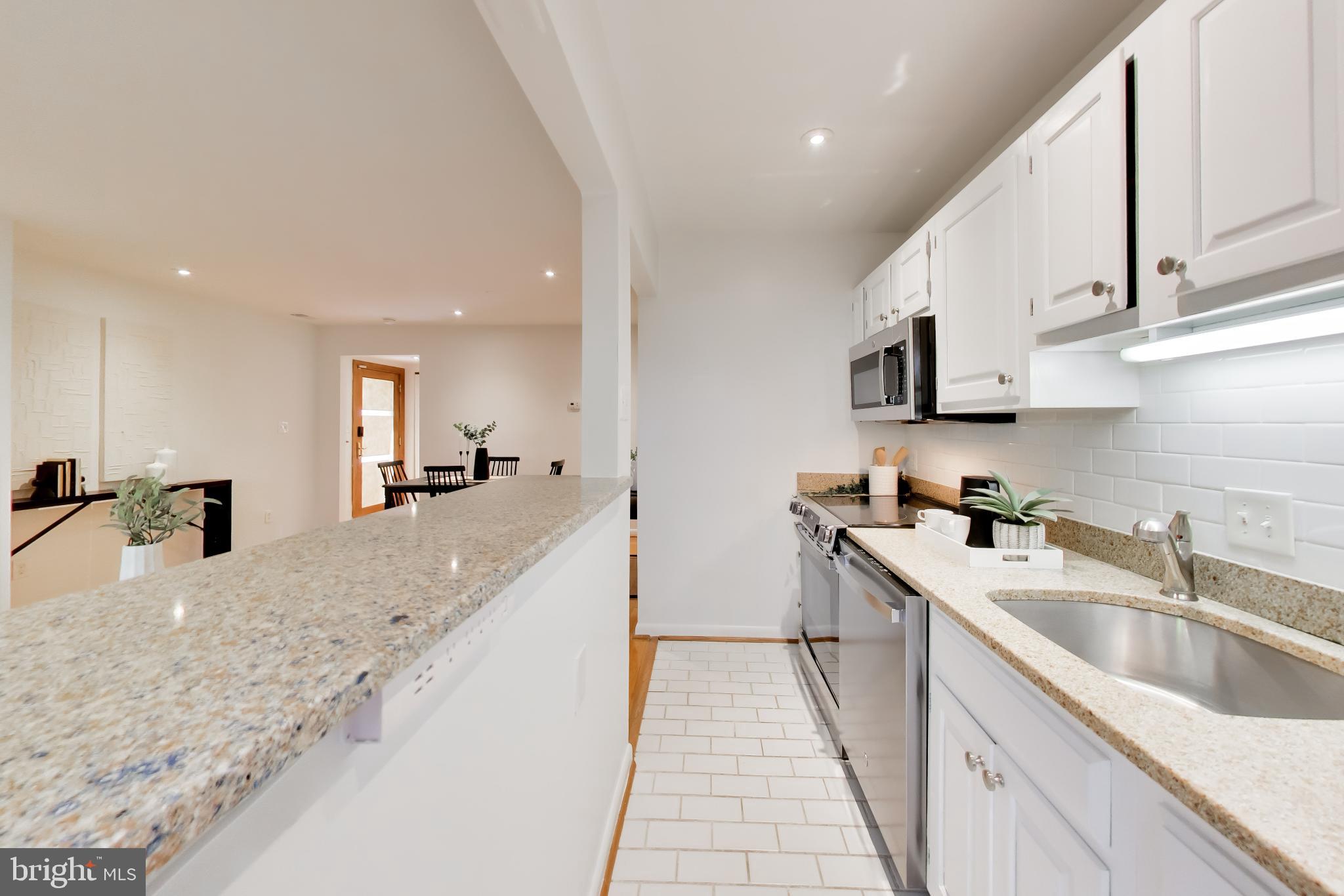 1313 Vermont Avenue Northwest, Unit 9 Washington, DC 20005 - Photo 12 of 22