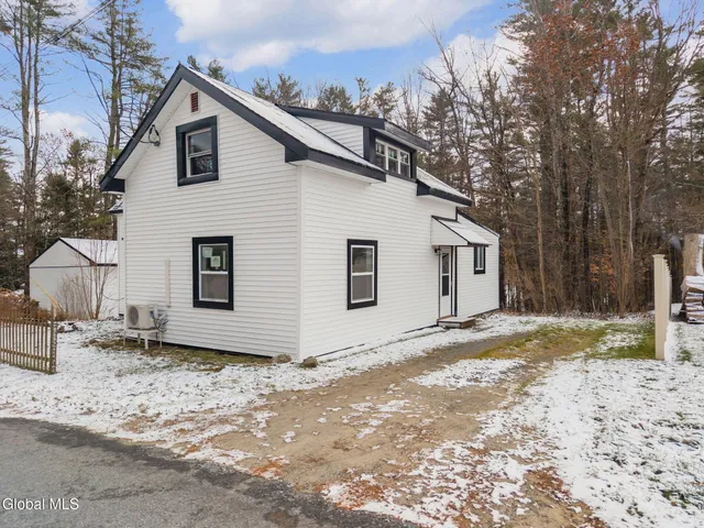 $299,999 | 1320 Ridge Road, Broadalbin, NY 12025