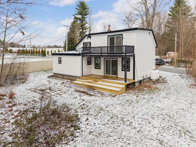 $299,999 | 1320 Ridge Road, Broadalbin, NY 12025