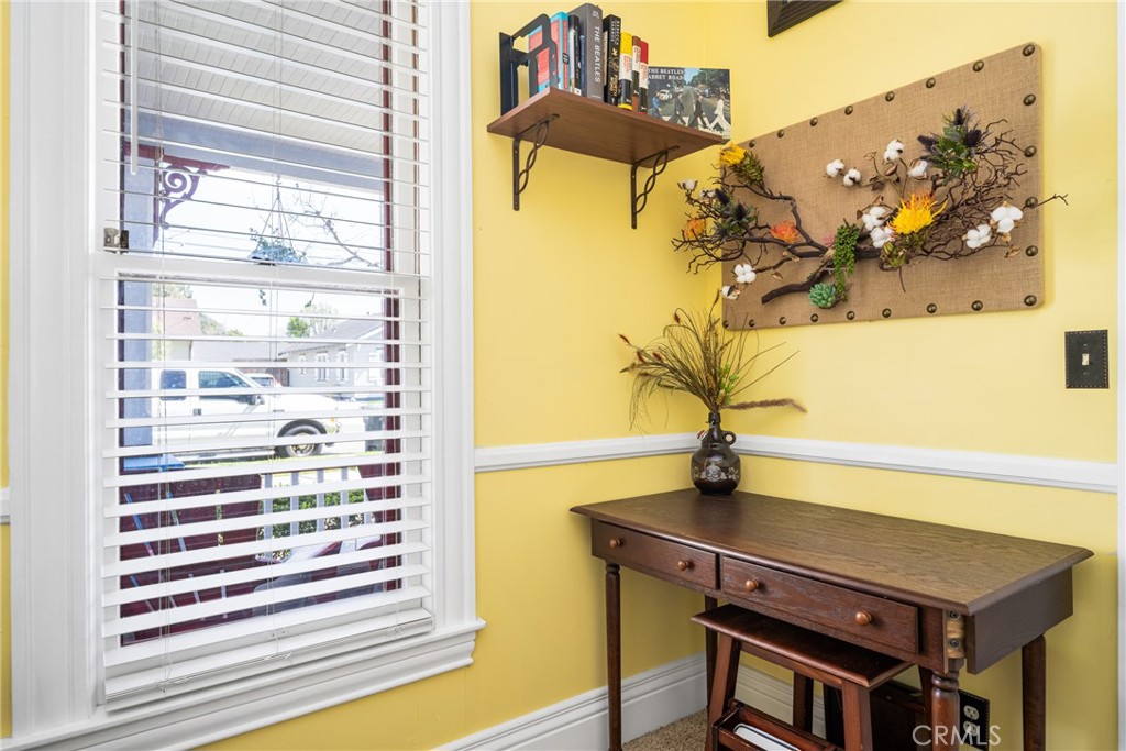 358 North Shaffer Street Orange, CA 92866 - Photo 18 of 45 a view of a workspace with a window
