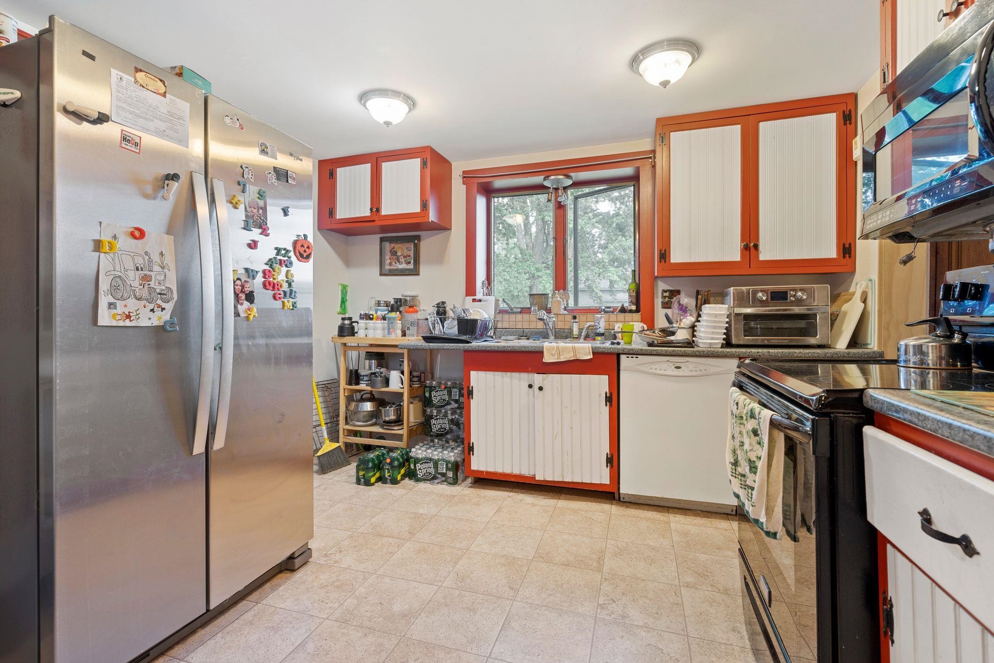 89 Whitehall Road Rochester, NH 03867 - Photo 4 of 28