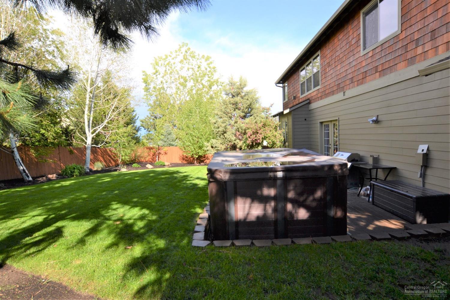 693 Northwest Powell Butte Loop Bend, OR 97703 - Photo 24 of 25 Gallery Image 24