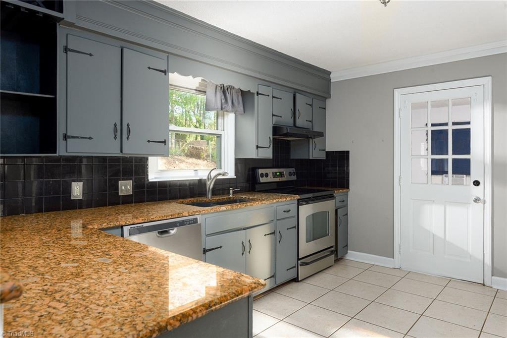 665 Alpine Road Winston-Salem, NC 27104 - Photo 19 of 28