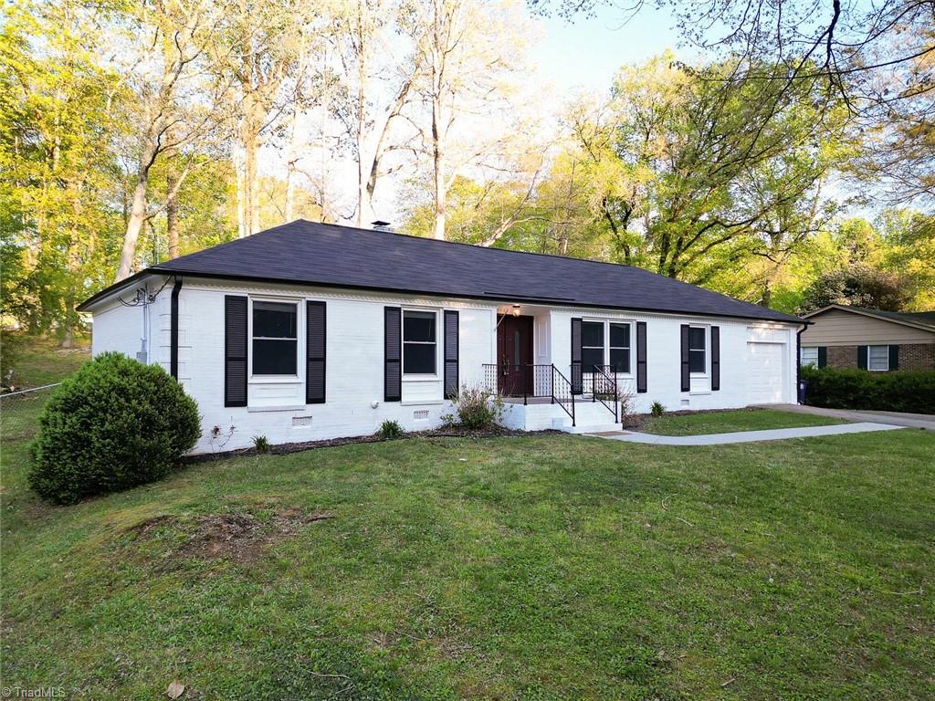 665 Alpine Road Winston-Salem, NC 27104 - Photo 2 of 28