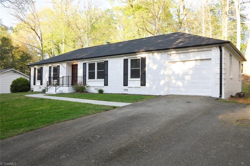 665 Alpine Road Winston-Salem, NC 27104 - Photo 3 of 28