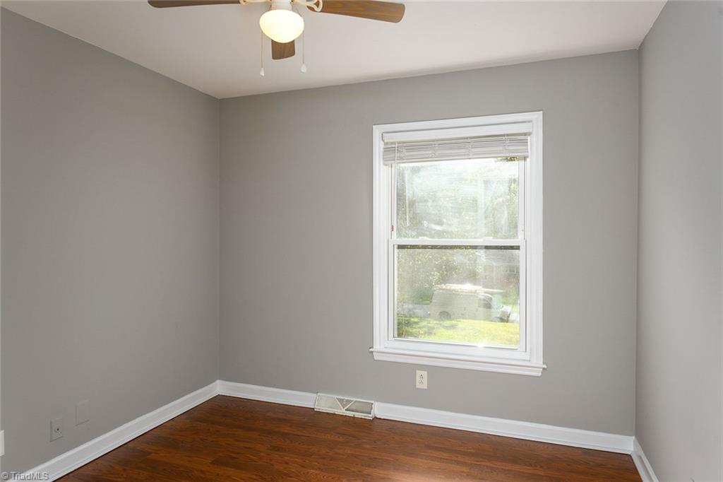 665 Alpine Road Winston-Salem, NC 27104 - Photo 8 of 28