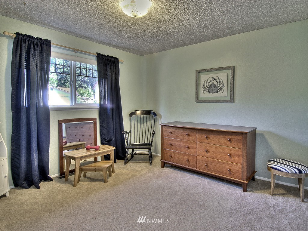 15917 Southeast 177th Street Renton, WA 98058 - Photo 13 of 15 Gallery Image 13
