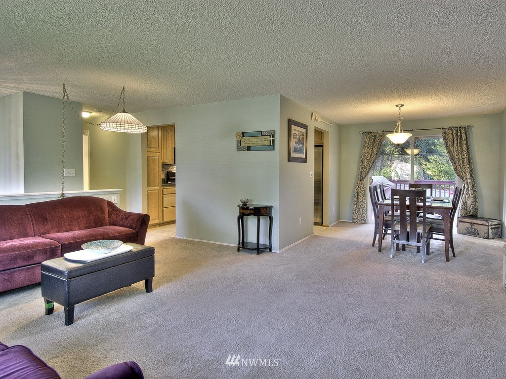 15917 Southeast 177th Street Renton, WA 98058 - Photo 5 of 15 Gallery Image 5