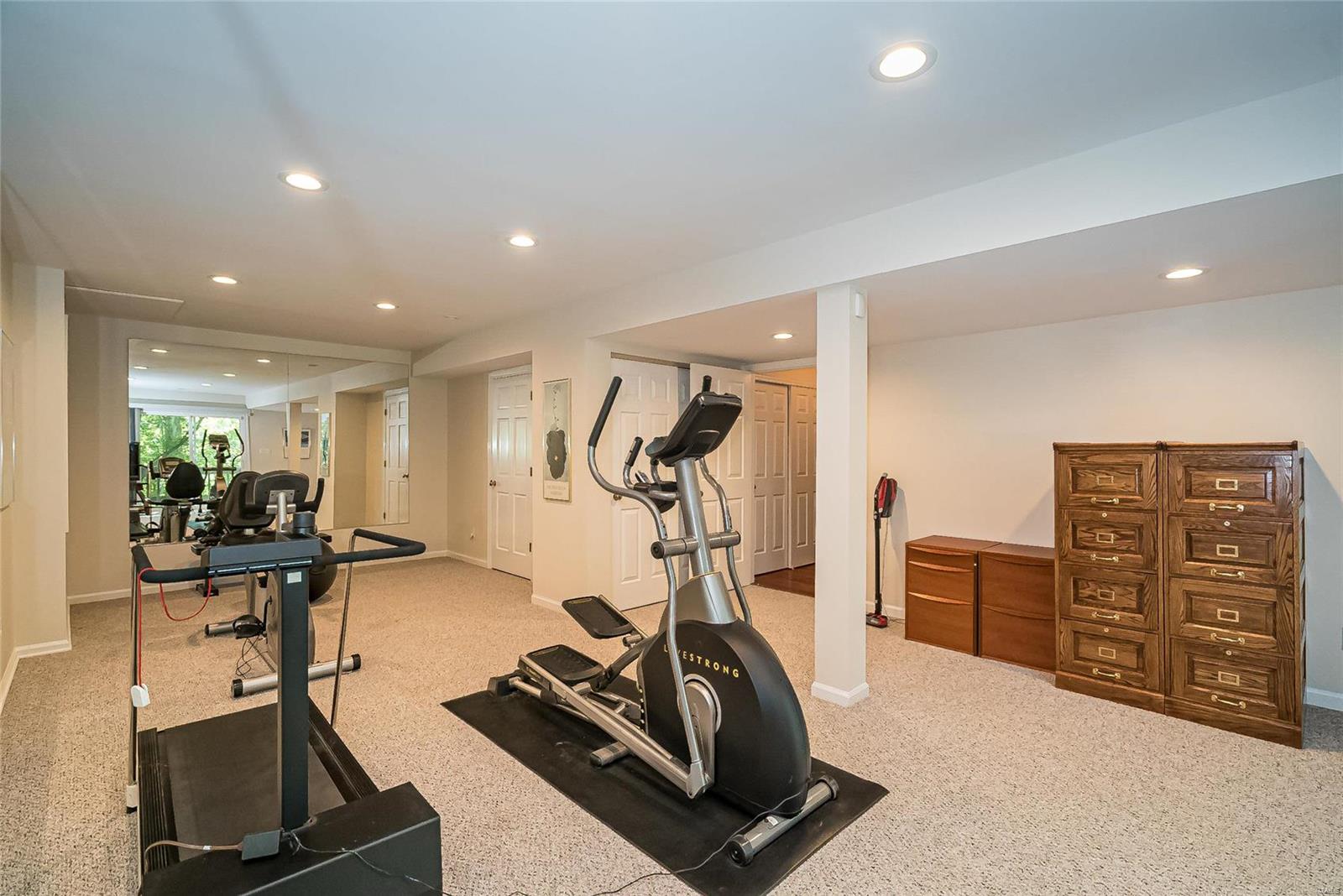 16492 Horseshoe Ridge Road Chesterfield, MO 63005 - Photo 40 of 59 Gallery Image 40