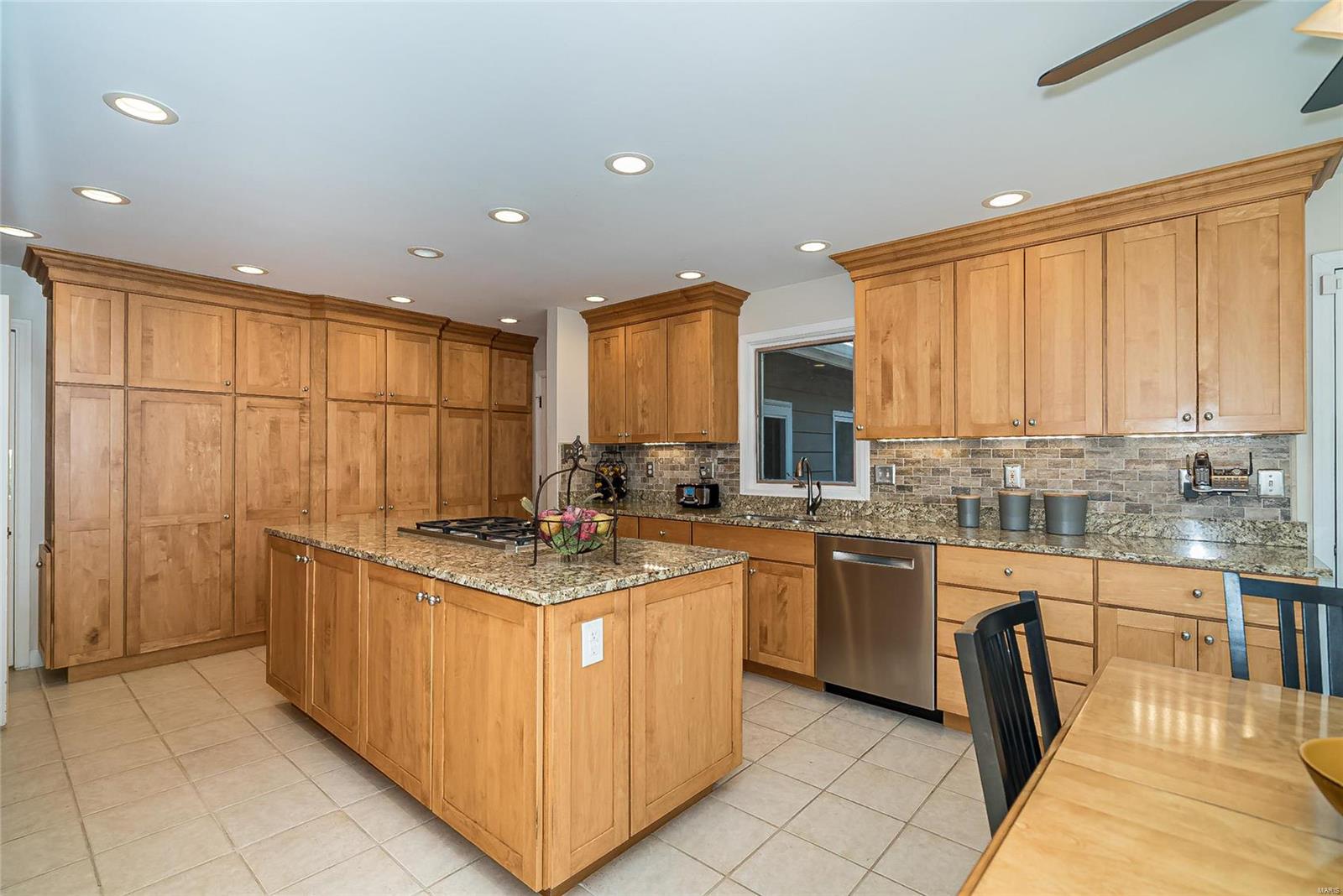 16492 Horseshoe Ridge Road Chesterfield, MO 63005 - Photo 5 of 59 Gallery Image 5