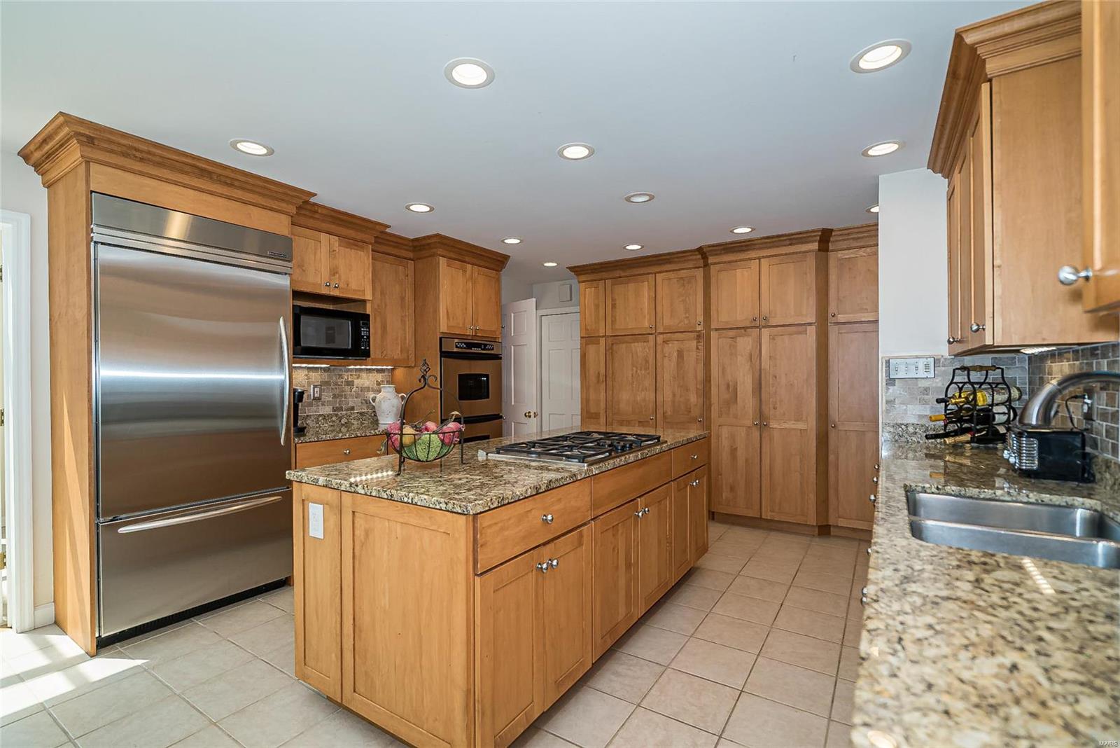 16492 Horseshoe Ridge Road Chesterfield, MO 63005 - Photo 6 of 59 Gallery Image 6