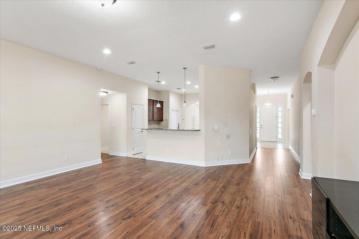 115 Spring Creek Way St. Augustine, FL 32095 - Photo 12 of 24 12-Family Room