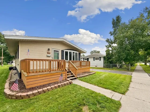 $200,000 | 180 North Beebe Avenue, Peshtigo, WI 54157