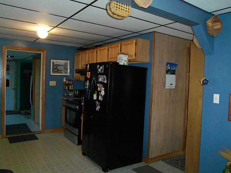 269 North Chester Road Lincoln, ME 04457 - Photo 4 of 12 Kitchen.
