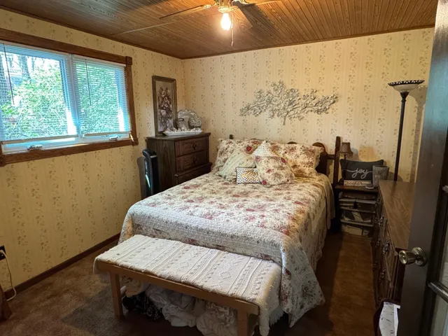 $259,000 | 21136 Highway 89, Roseau, MN 56751