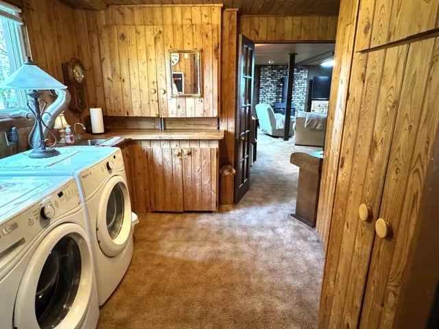 $259,000 | 21136 Highway 89, Roseau, MN 56751