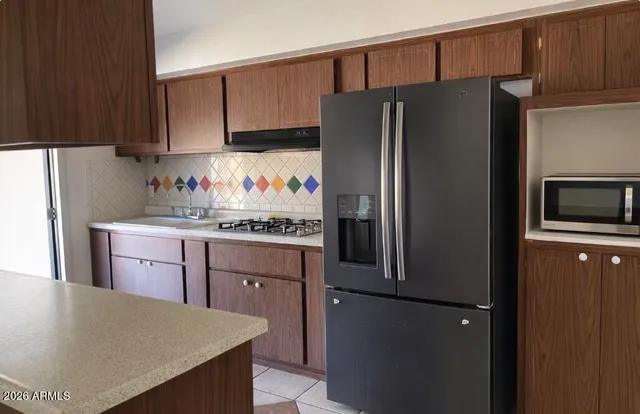 $2,500 | 2022 West Eugie Avenue, Phoenix, AZ 85029