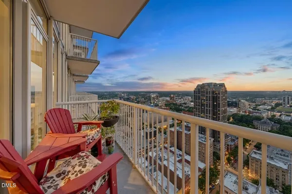 $384,500 | 301 Fayetteville Street, Unit 3104, Raleigh, NC 27601